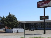 Western Royal Inn 