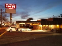 Tillicum Inn 