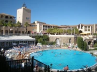 Azzurra Immo: Les Bastides Cap Esterel 