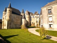Chateau Celle Guenand 