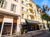 Studio hyper-centre Rue Paradis 