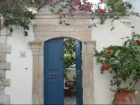 Villa Kynthia 3*