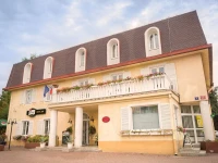Carl Inn 4*