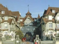 Normandy Barriere 5*