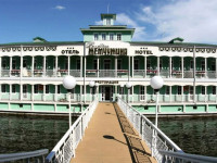 Volzhskaya Zemchuzhina Hotel on the water
