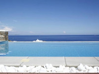 Selana Suites