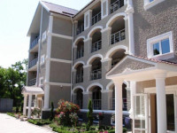 Anna Mariya Hotel
