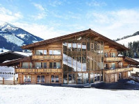 Art and Ski-in Hotel Hinterhag