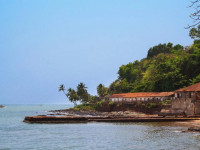 FabHotel Baga I
