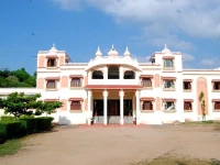 Chandra Hill Resort 3*