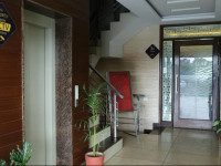 OYO Premium Mohali Railway Station