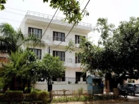 Hollyhocks Residency 3*