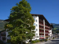 Q Hotel Maria Theresia 4*