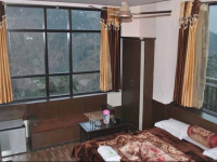 Hotel Holiday Hill