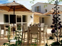 Le Clos Saint-Martin Hotel et Spa 4*