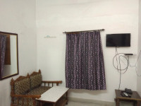 Ishan Paying Guest House