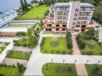 Hotel Dreamland Oasis / Оазис 4*