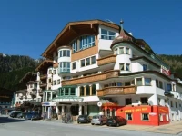 Neuhintertux 4*