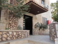 Corner House 2*