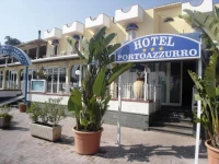 Porto Azzurro 3*