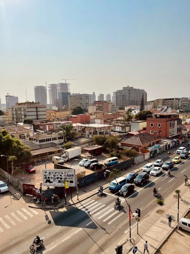 Открытие нового аэропорта Луанды отложено