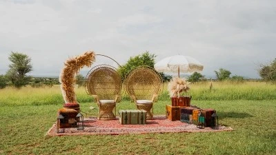 Four Seasons Safari Lodge Serengeti предлагает аутентичные свадебные церемонии в стиле масаев в главном заповеднике Танзании