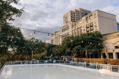 Зимняя сказка Ice Rodeo возвращается в Four Seasons Hotel Austin