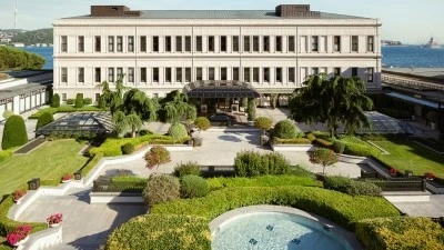 Отели Four Seasons в Стамбуле получили двойное пятизвёздочное признание от Forbes Travel Guide