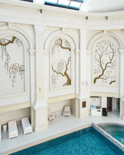 Four Seasons Hotel Baku сохраняет уникальный статус единственного пятизвёздочного отеля Азербайджана по версии Forbes Travel Guide в 2026 году