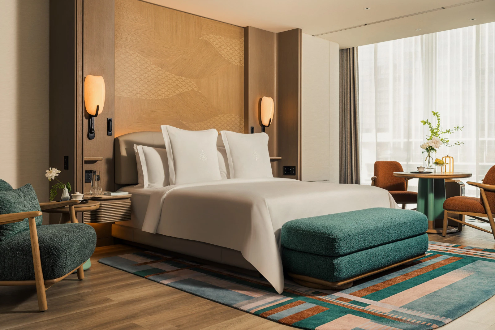 Отель Four Seasons Tokyo at Marunouchi вновь открывается с обновлённой концепцией персонализированного бутик-гостеприимства