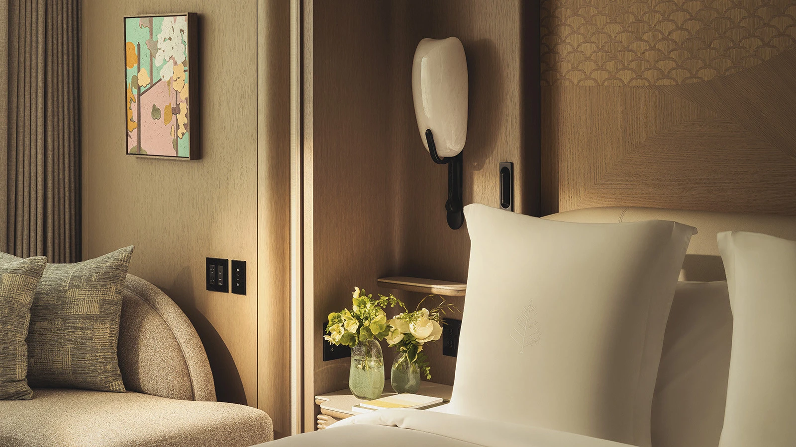 Отель Four Seasons Tokyo at Marunouchi вновь открывается с обновлённой концепцией персонализированного бутик-гостеприимства