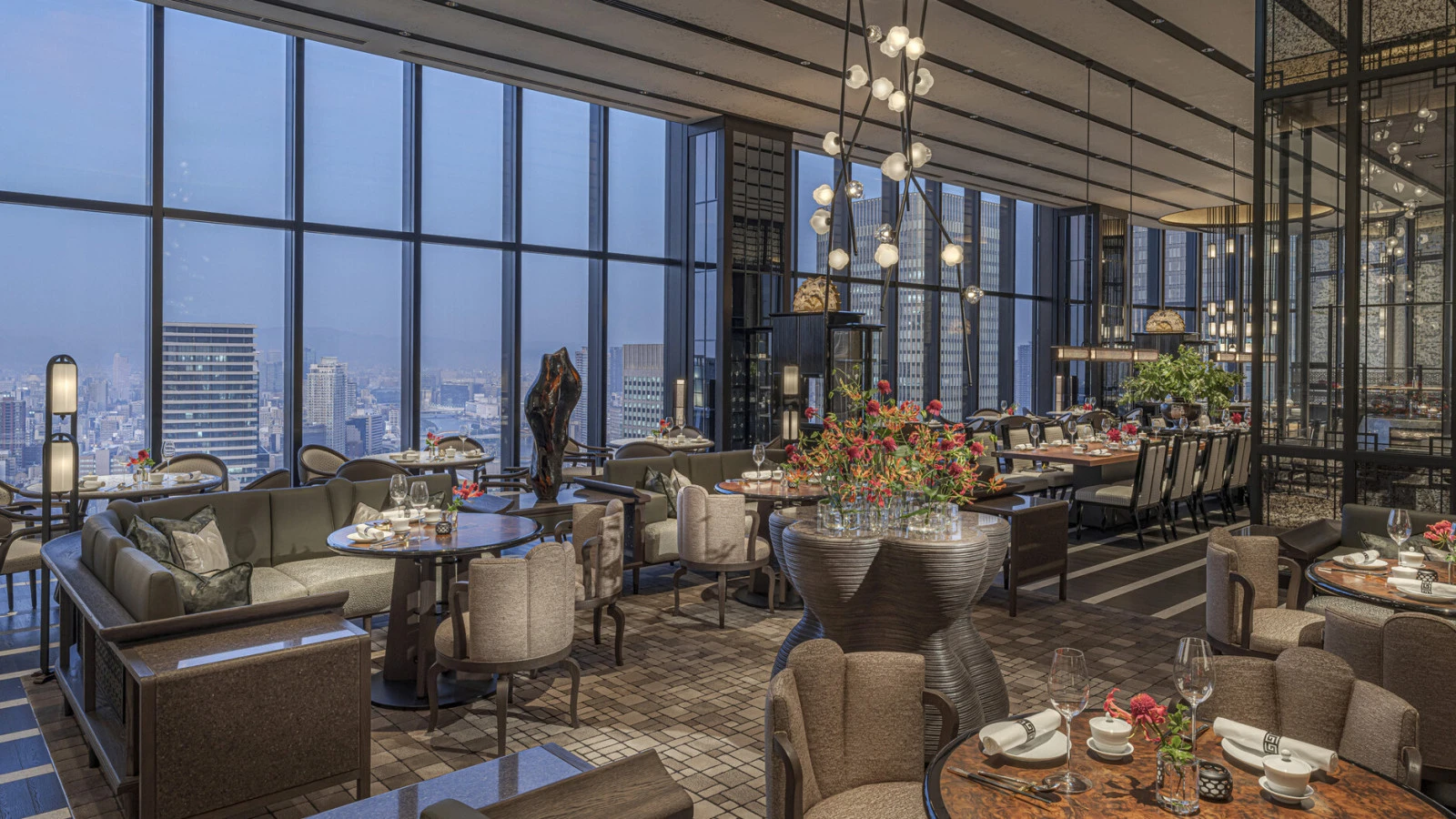 Два «Цзян Нань Чуня»: уникальный гастрономический праздник в Four Seasons Hotel Osaka