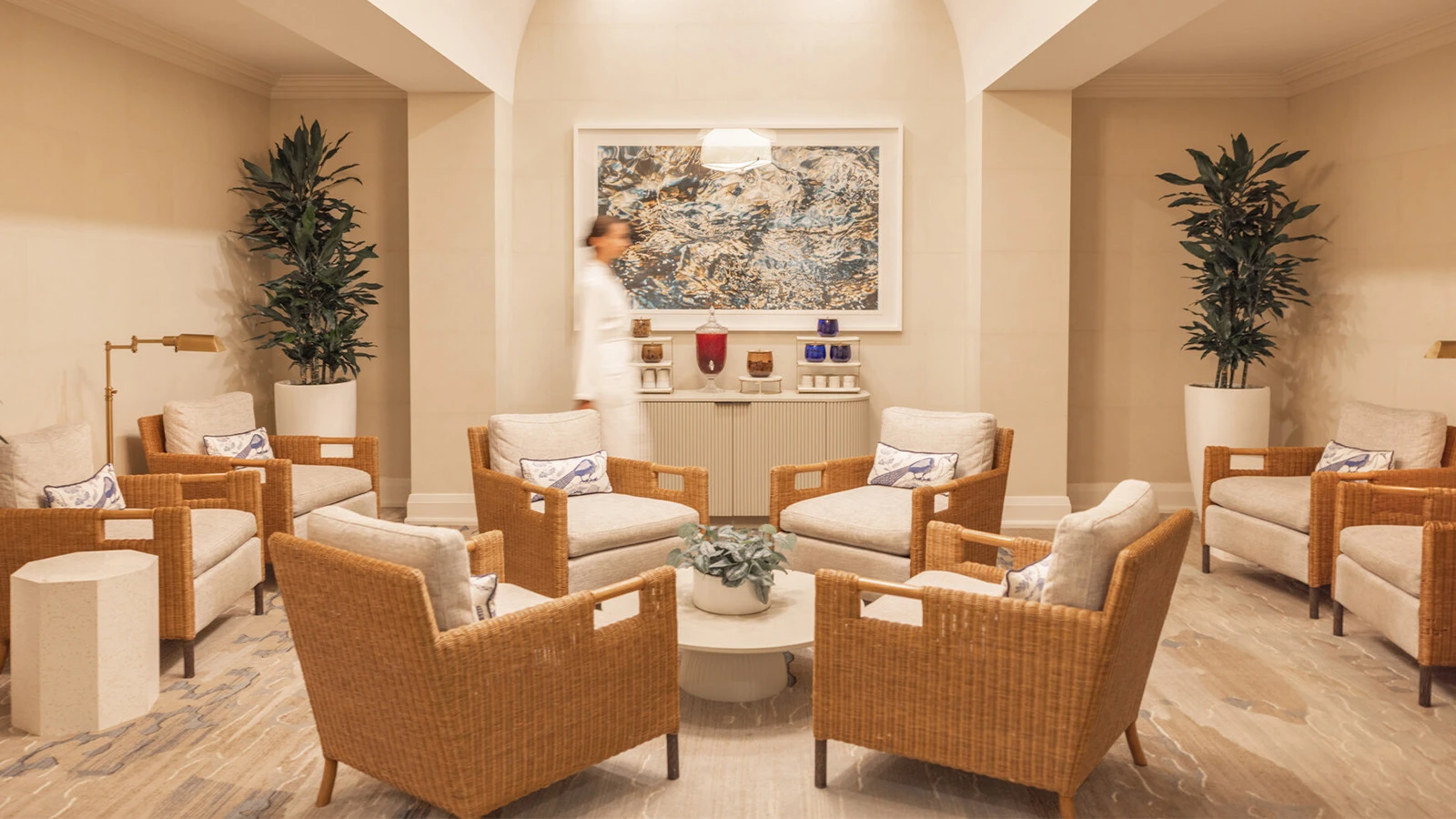 Отель Four Seasons Resort Palm Beach приглашает гостей восстановить силы и сиять с новой летней спа- и велнес-программой