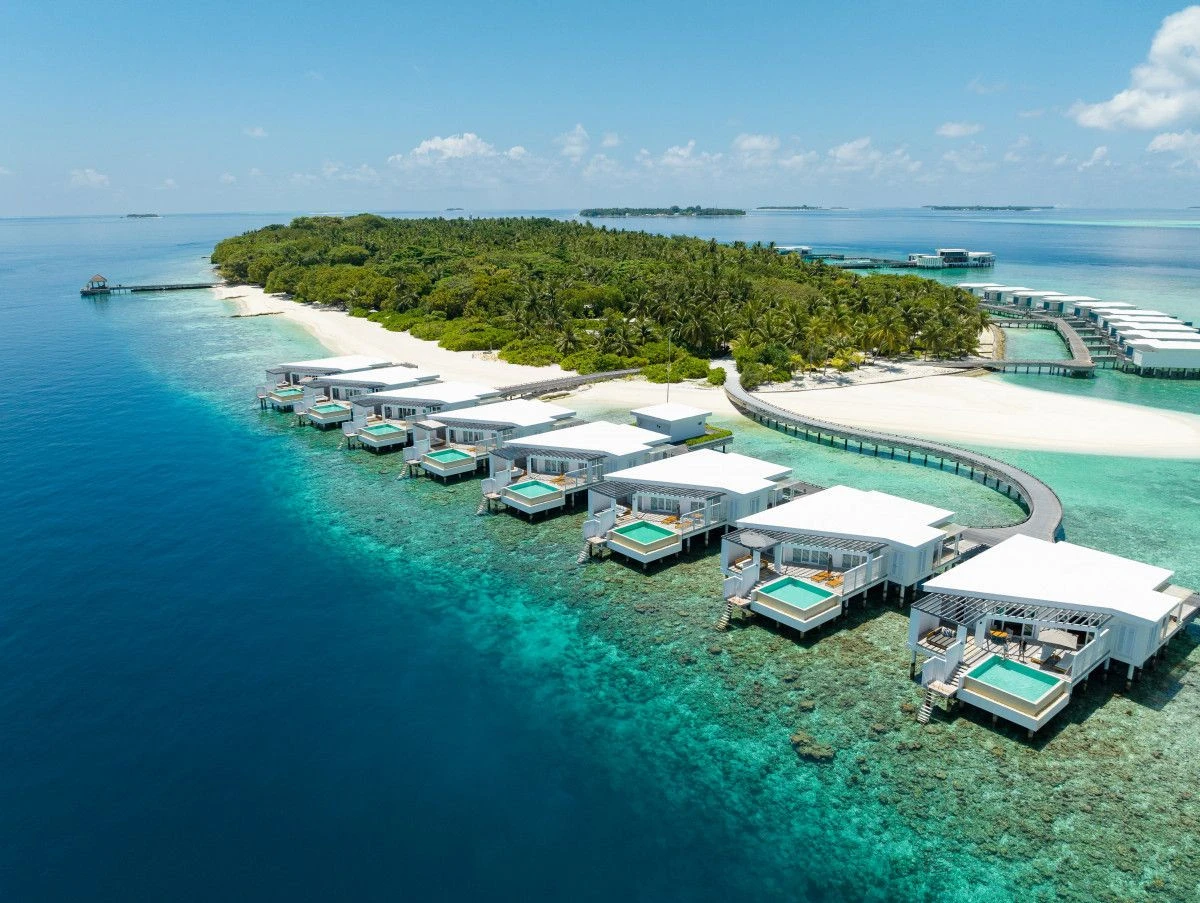 Amilla Maldives вошёл в число лучших семейных курортов и обладателей лучших домовых рифов Мальдив по версии Travel + Leisure Luxury Awards 2026