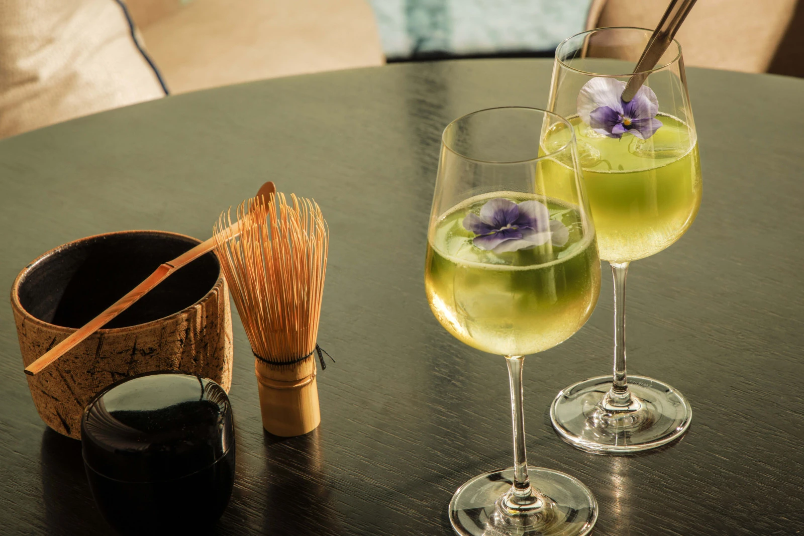Four Seasons Hotel Tokyo at Otemachi: 101 день солнечного лета в небе над Токио
