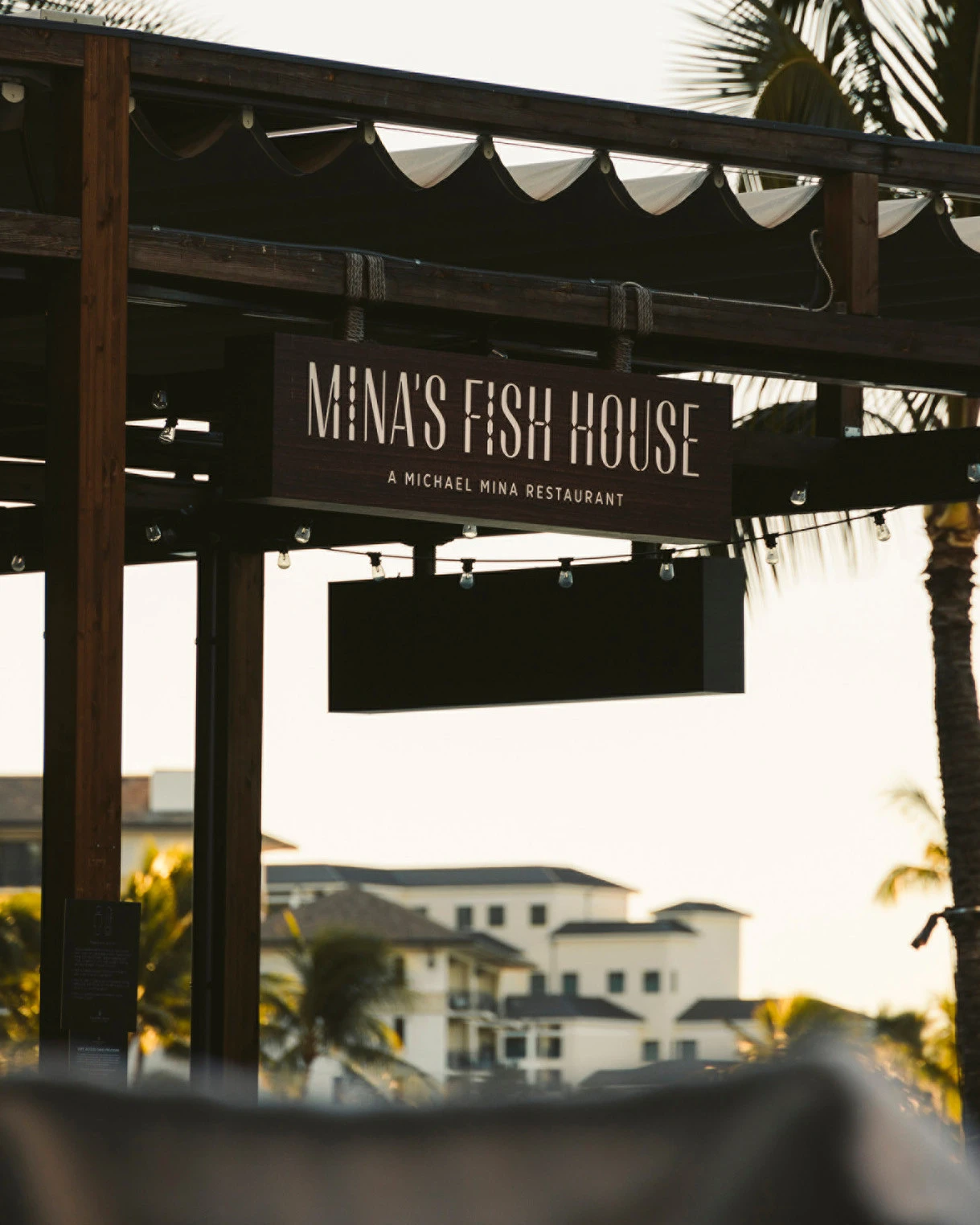 Майкл Мина возвращается в Mina’s Fish House в Four Seasons Resort O‘ahu at Ko Olina