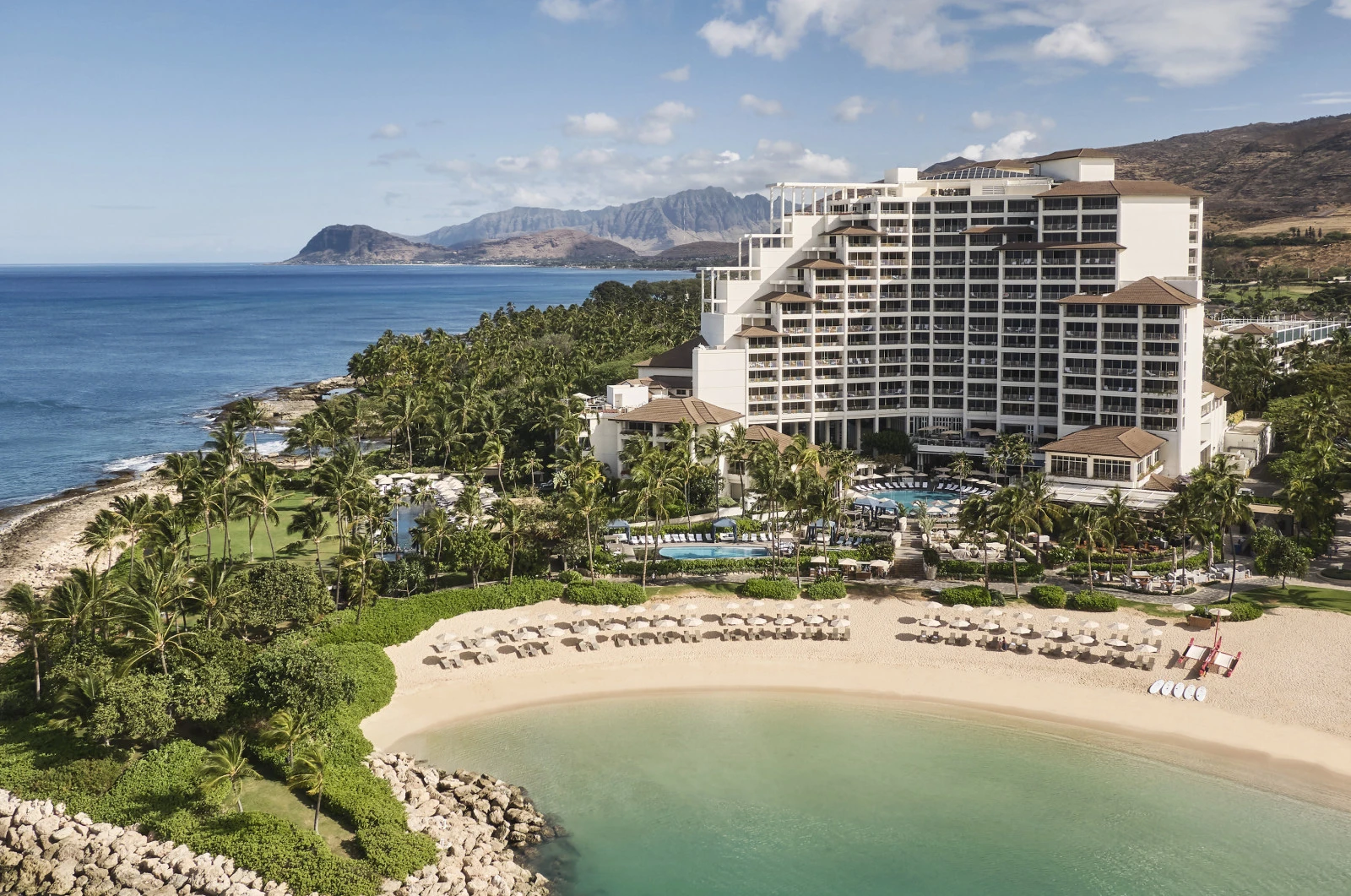 Майкл Мина возвращается в Mina’s Fish House в Four Seasons Resort O‘ahu at Ko Olina