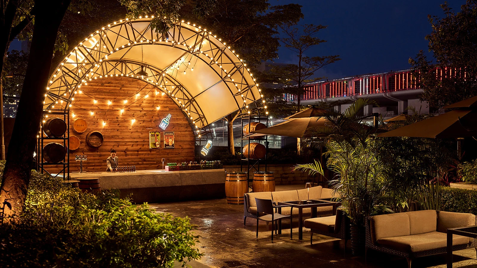 Открытие: Летний пивной сад в Four Seasons Hotel Shenzhen
