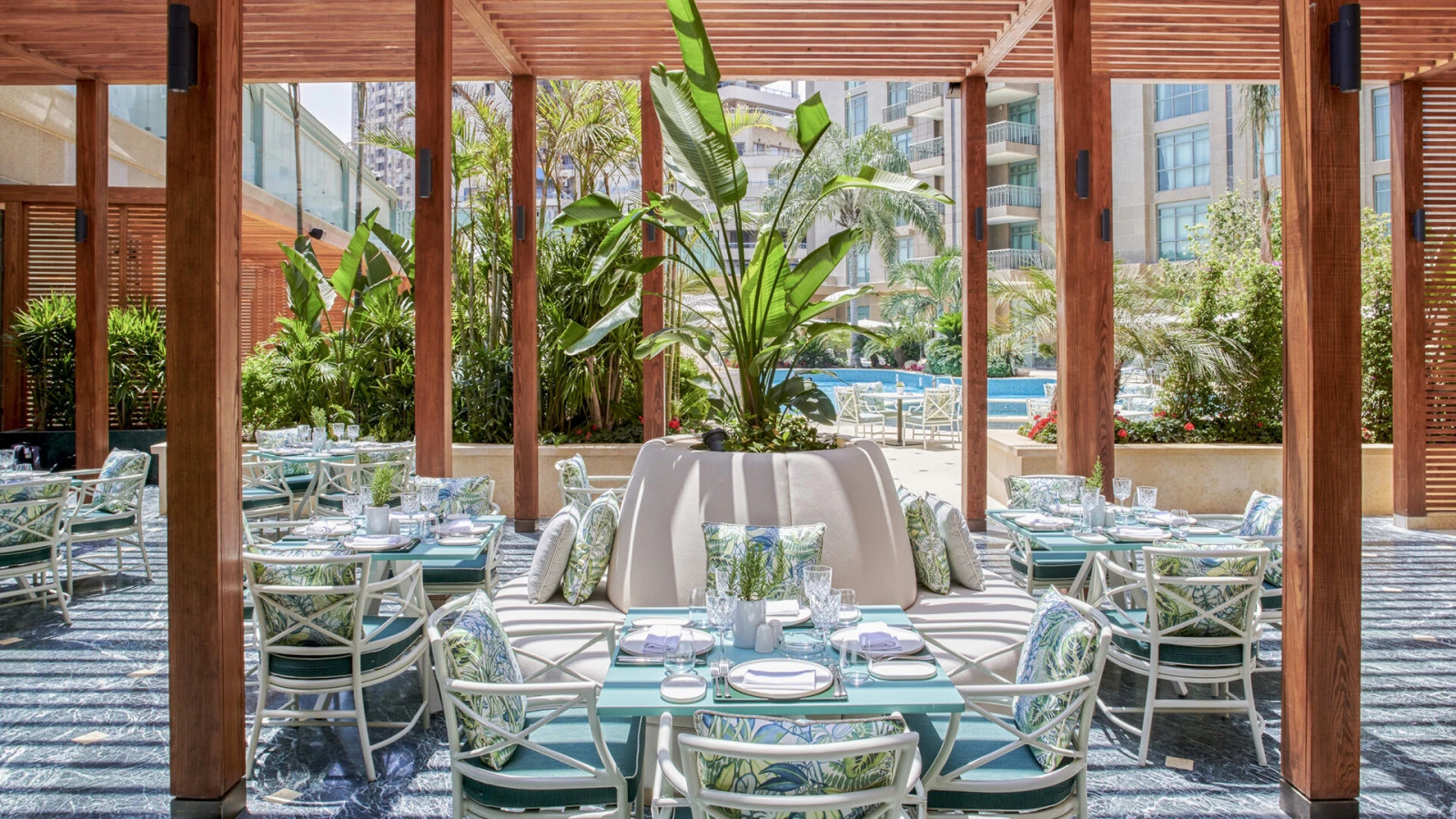 BLU Seafood Kitchen & Bar приглашает на «Ночи Библоса»: вкусы Ливана в Four Seasons Hotel Tunis