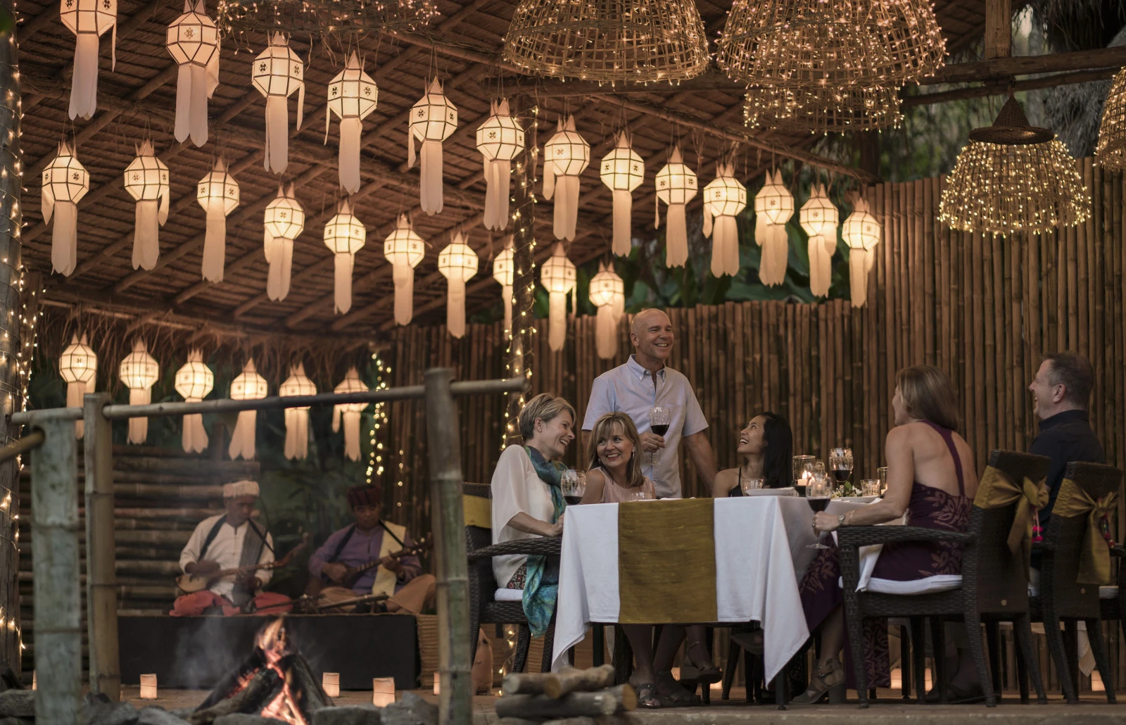 Праздничные традиции в окружении дикой природы Северного Таиланда: Four Seasons Tented Camp Golden Triangle