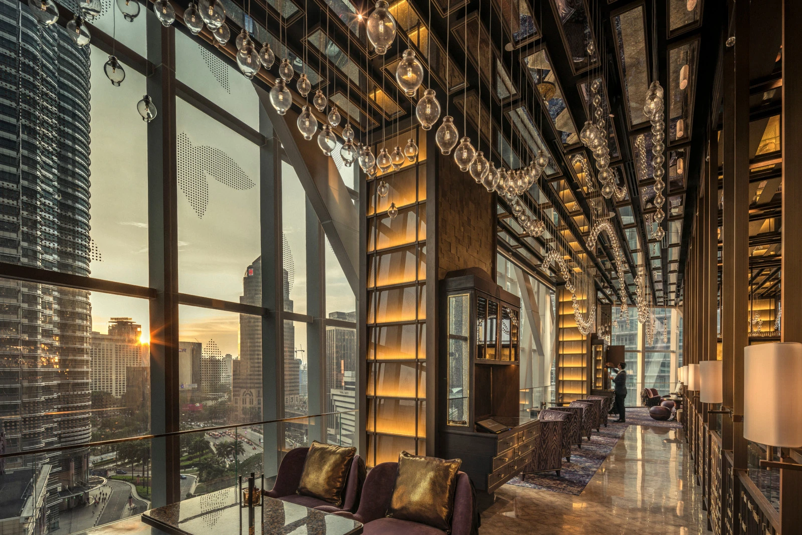 Александр Рену назначен менеджером по напиткам бара Trigona в отеле Four Seasons Kuala Lumpur