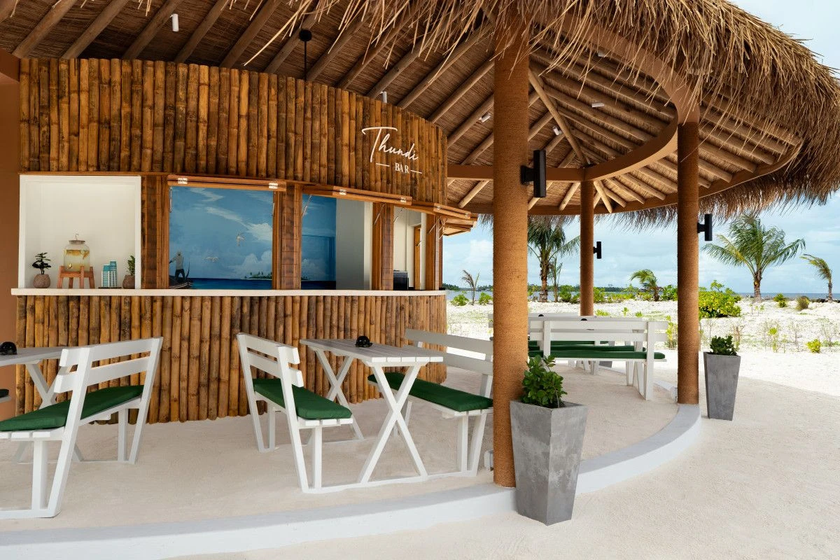 OBLU NATURE Helengeli by Sentido открывает пляжный бар Thundi