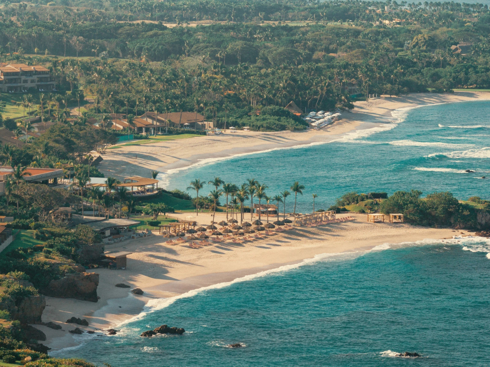 Four Seasons Resort Punta Mita представляет программу праздничного сезона 2026 года «Приливы света»
