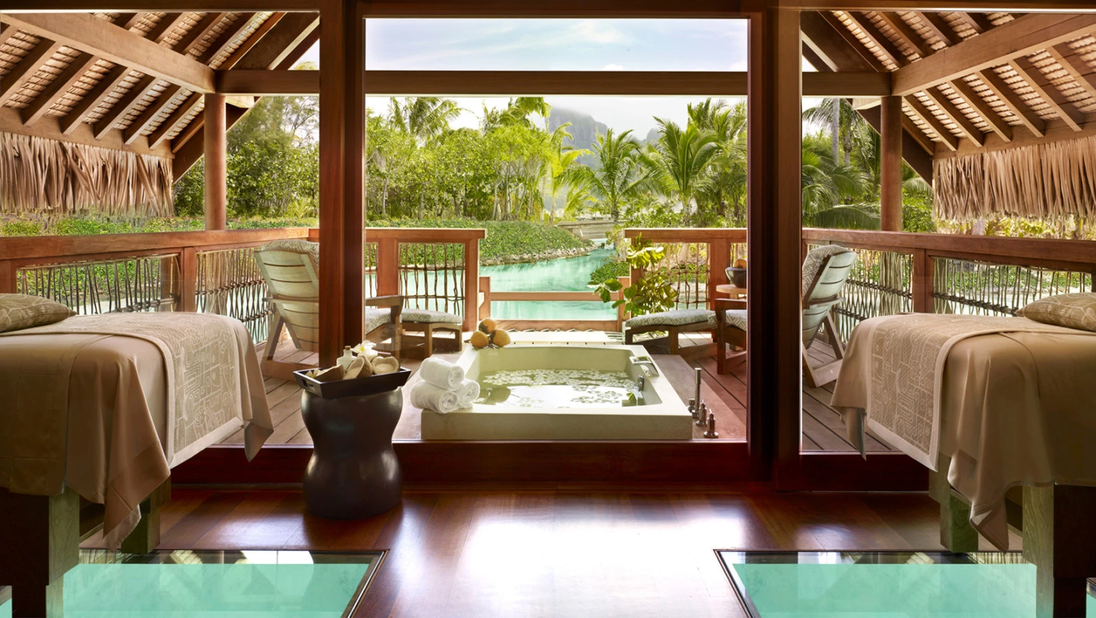 Адриен Харель назначен генеральным менеджером Four Seasons Resort Bora Bora