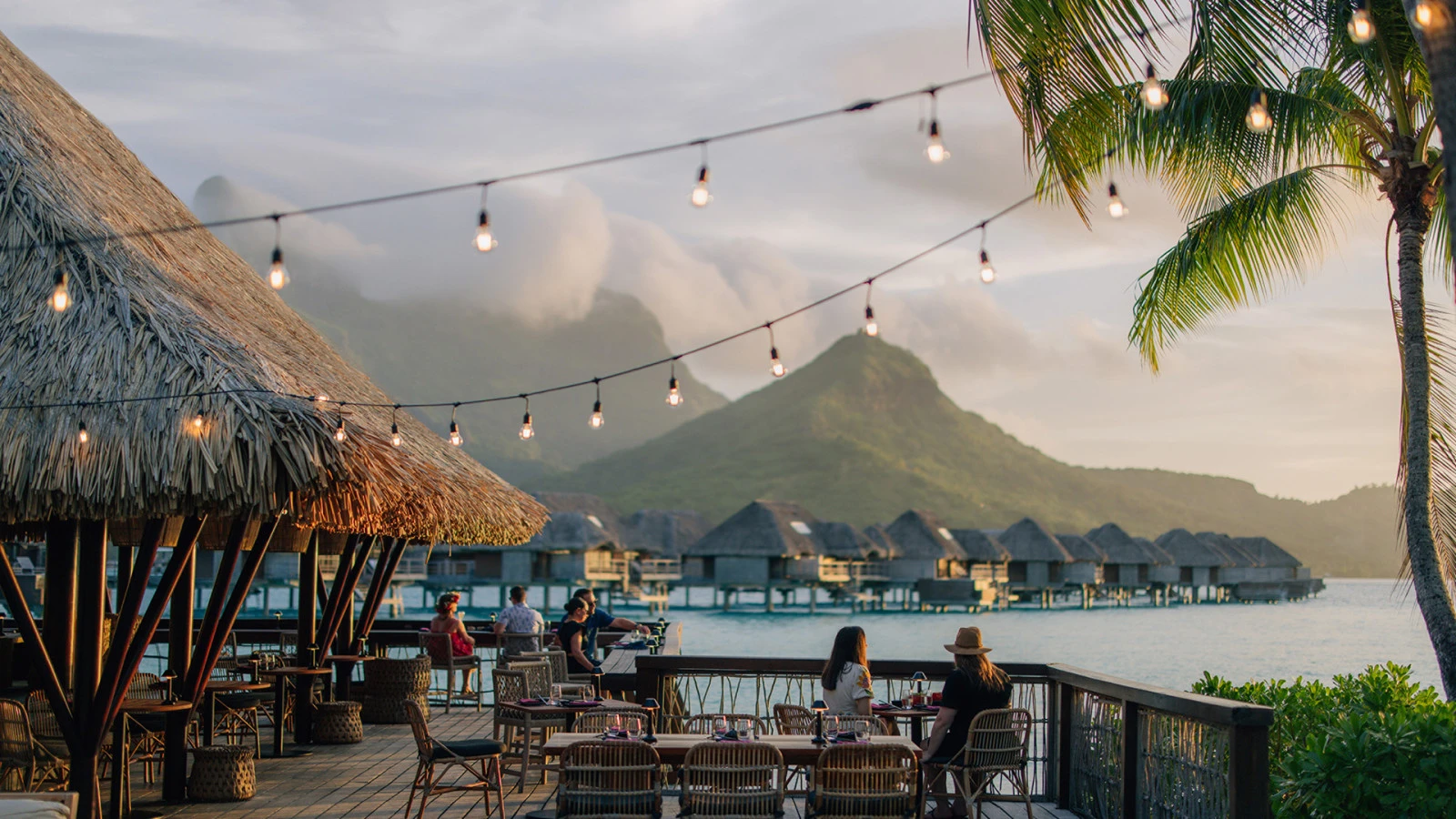 Адриен Харель назначен генеральным менеджером Four Seasons Resort Bora Bora