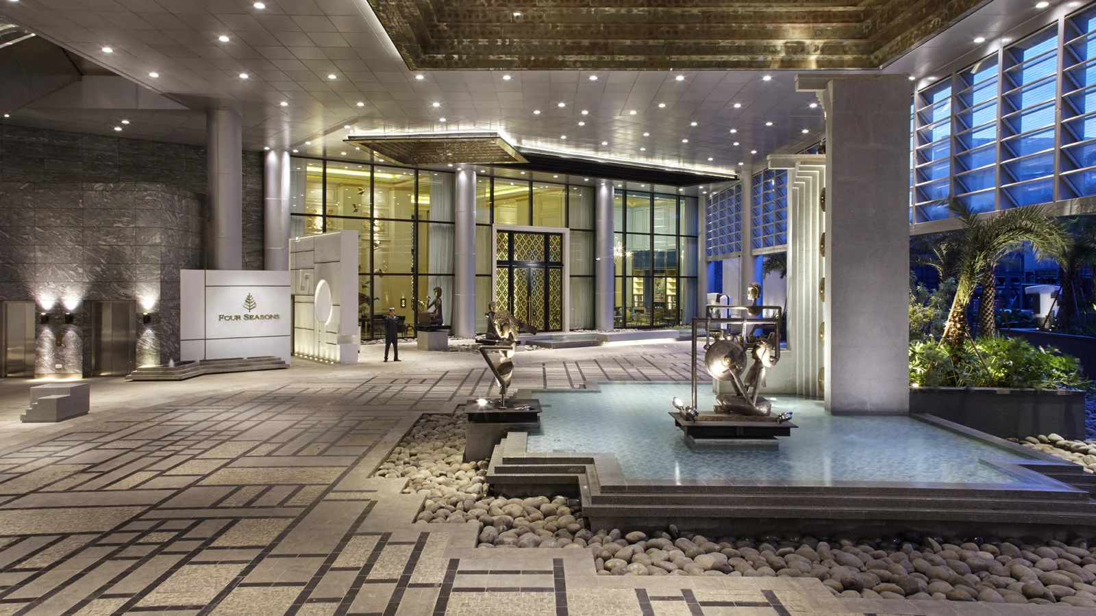 Four Seasons Hotel Jakarta отмечает десятилетие безупречного гостеприимства