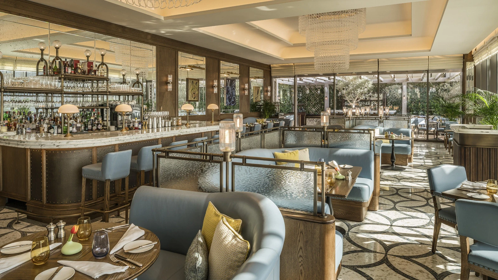 Заново откройте для себя город в Four Seasons Hotel Dubai International Financial Centre