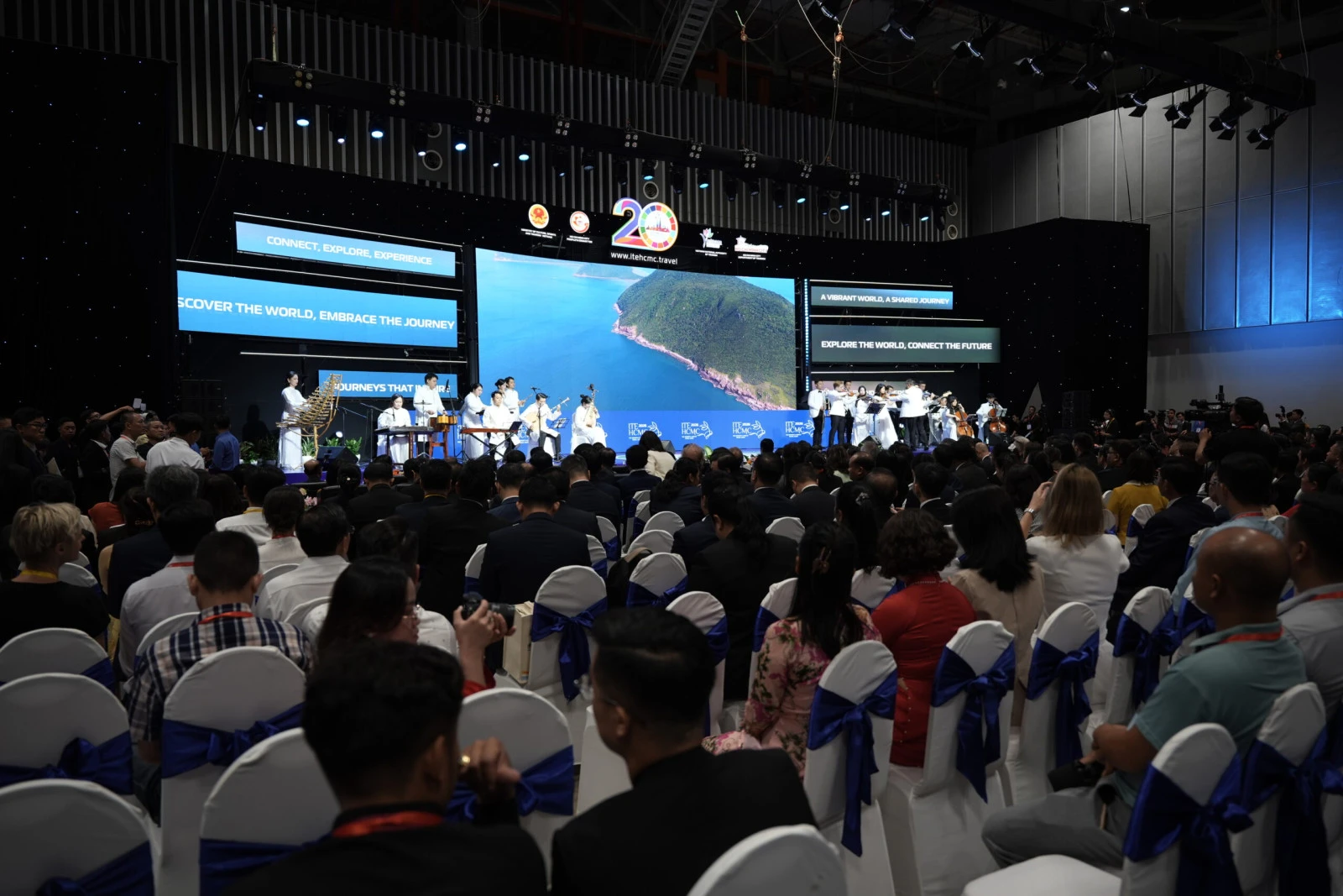TAT укрепляет туристические связи между Таиландом и Вьетнамом на ITE HCMC 2026