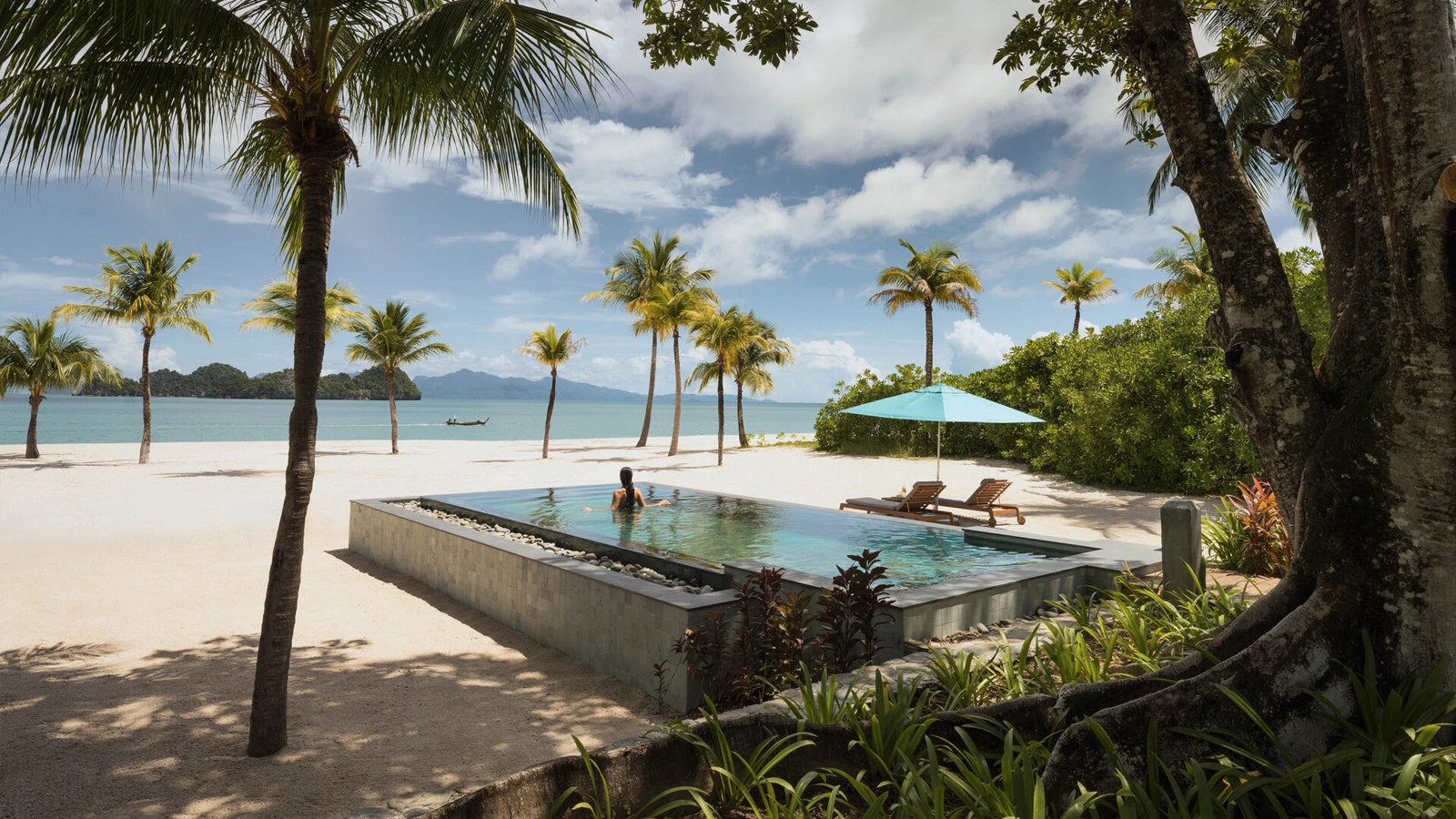Праздничный отдых в обрамлении солнца и моря: Four Seasons Resort Langkawi