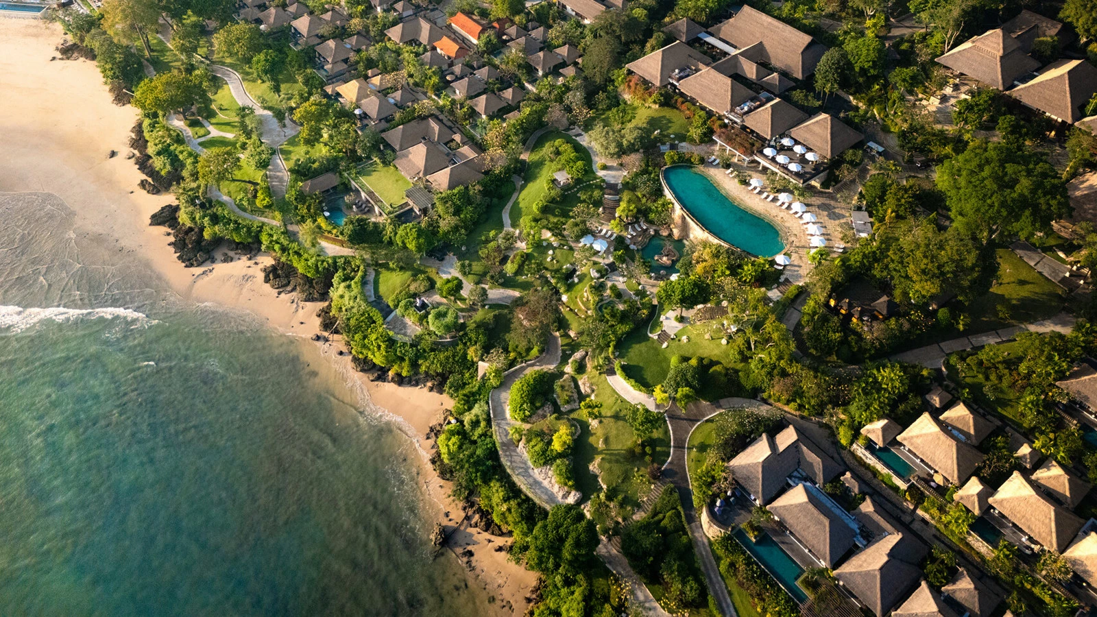 Возвращение в Индонезию: Гоын Ли назначена менеджером курорта Four Seasons Resort Bali at Jimbaran Bay